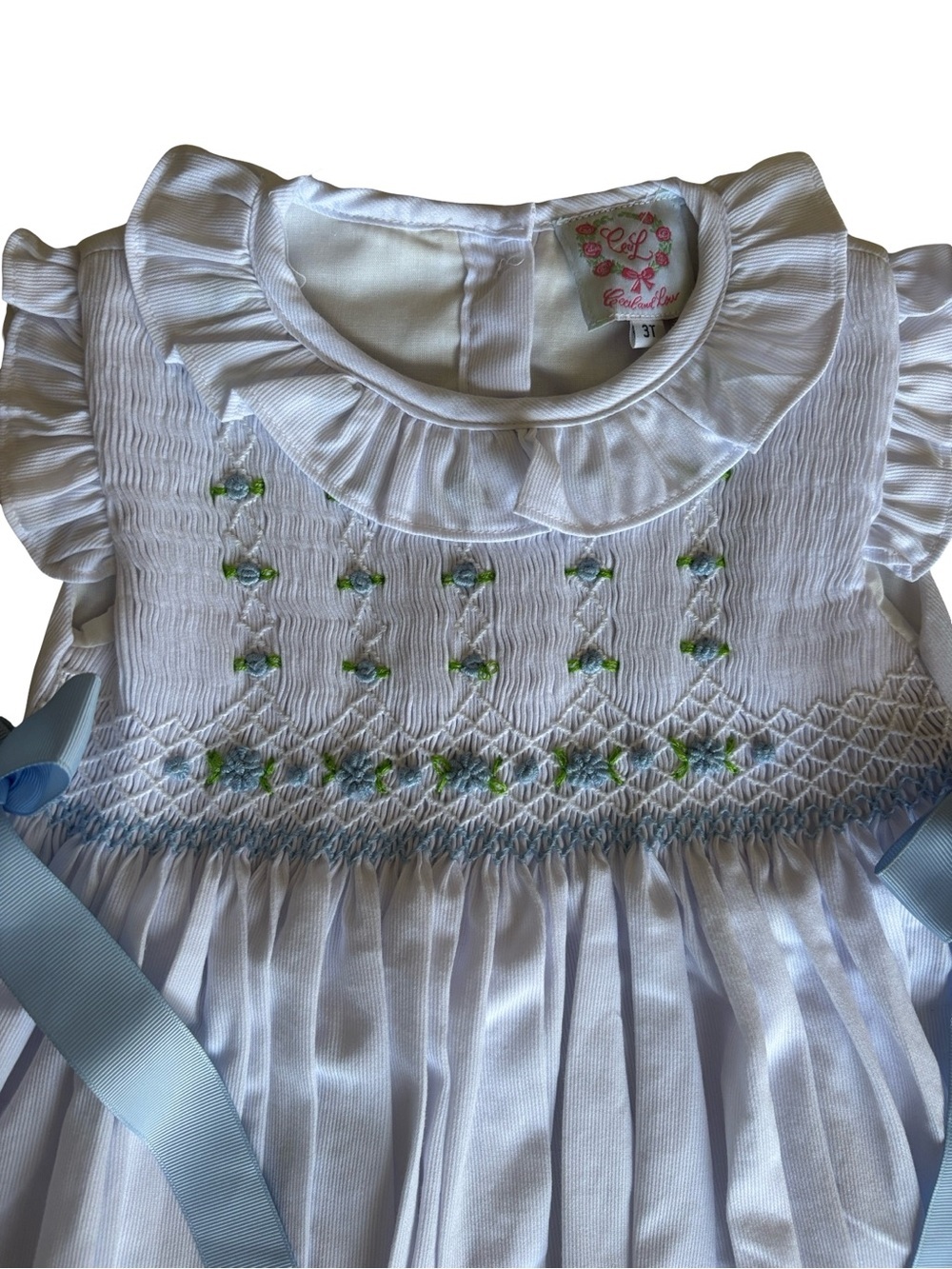Cecil & Lou NWT White Baby Blue Smocked Bubble Romper Bows 3T - Picture 3 of 6